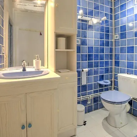 Charme Rustique, Colombier, Et Piscine * Saint-Laurent-des-Hommes